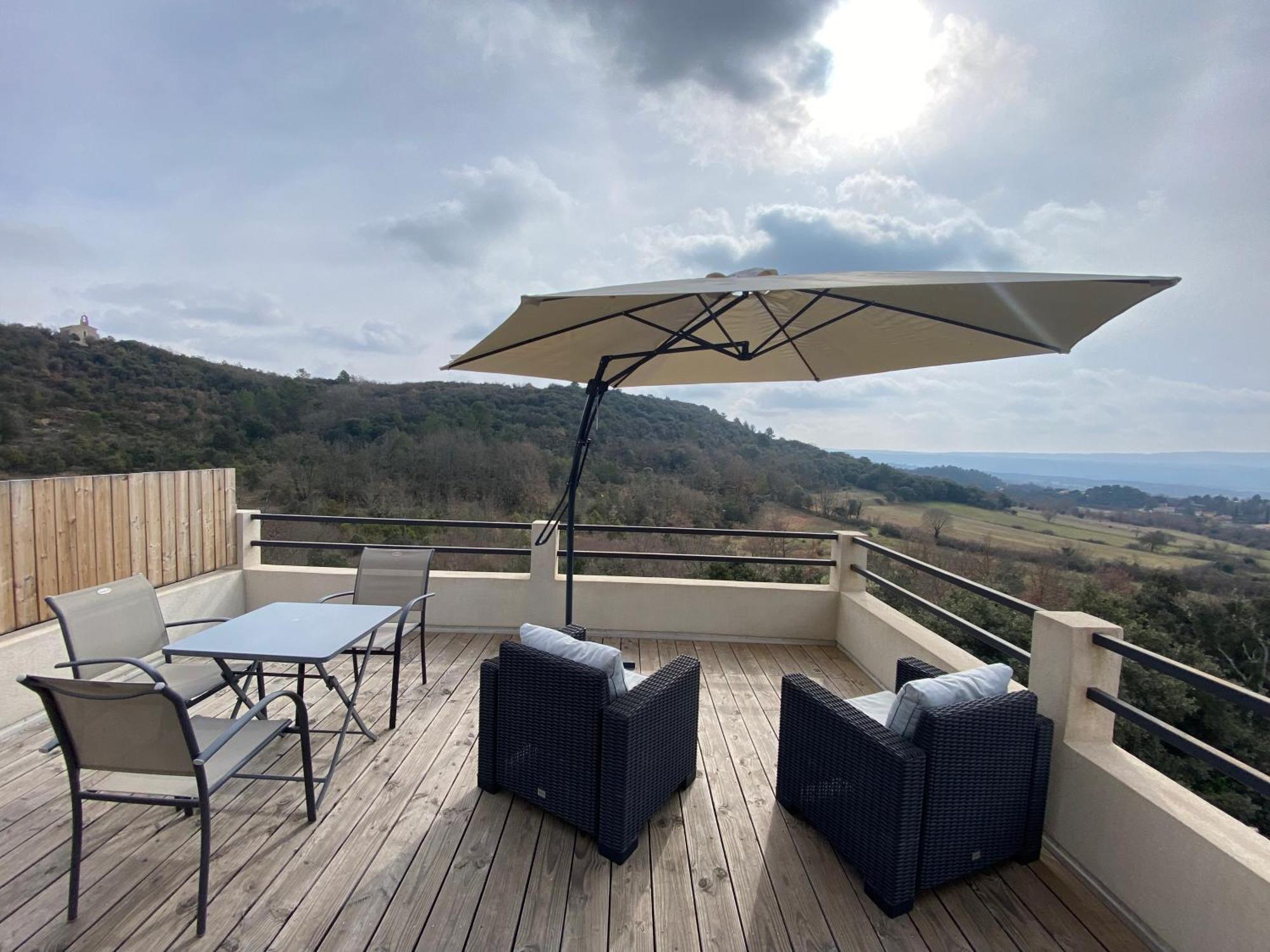 Studio Au Calme, Grande Terrasse Avec Vue Vallee Ginasservis Exteriör bild