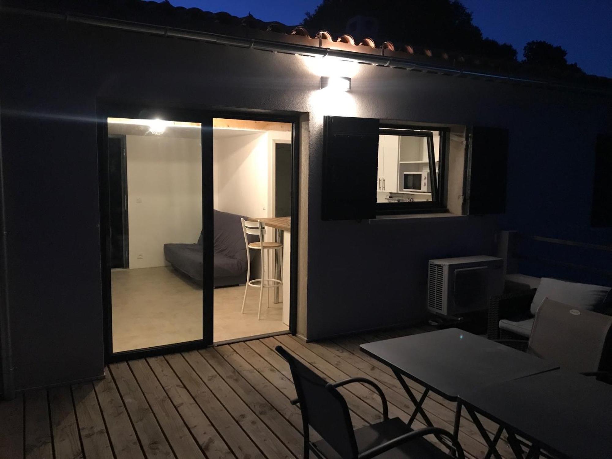 Studio Au Calme, Grande Terrasse Avec Vue Vallee Ginasservis Exteriör bild